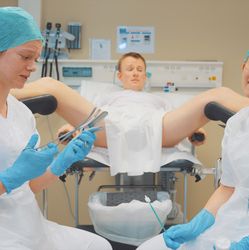 Sjekk medisinstudentene i Bodø sin musikkvideo